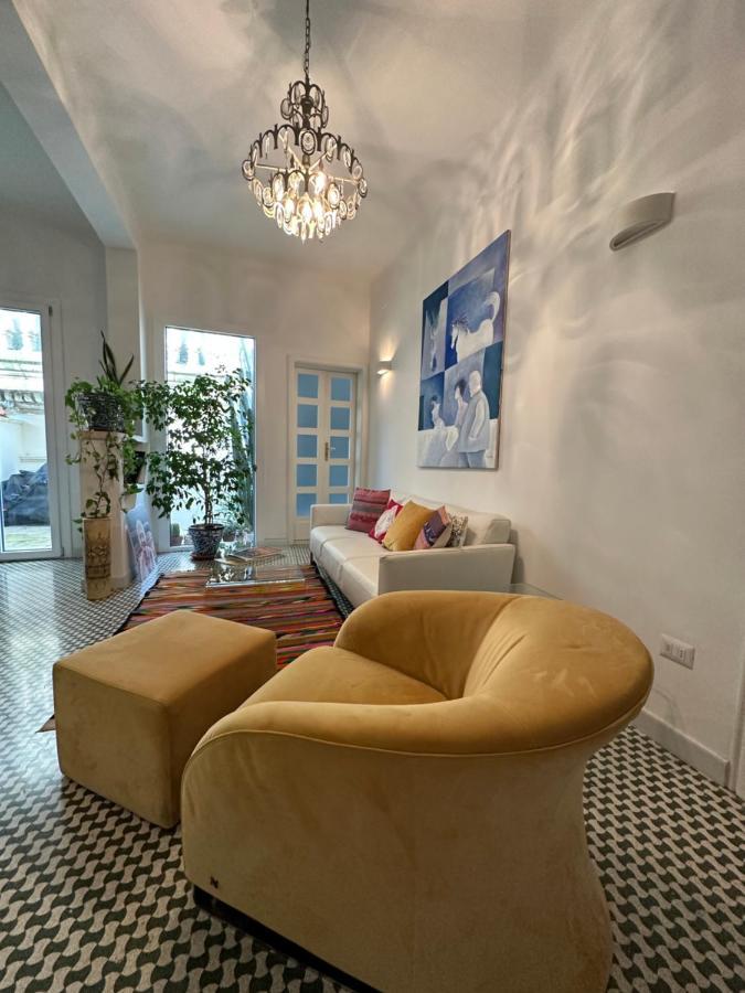 Charming Apt With Baroque View - Lecce Ngoại thất bức ảnh
